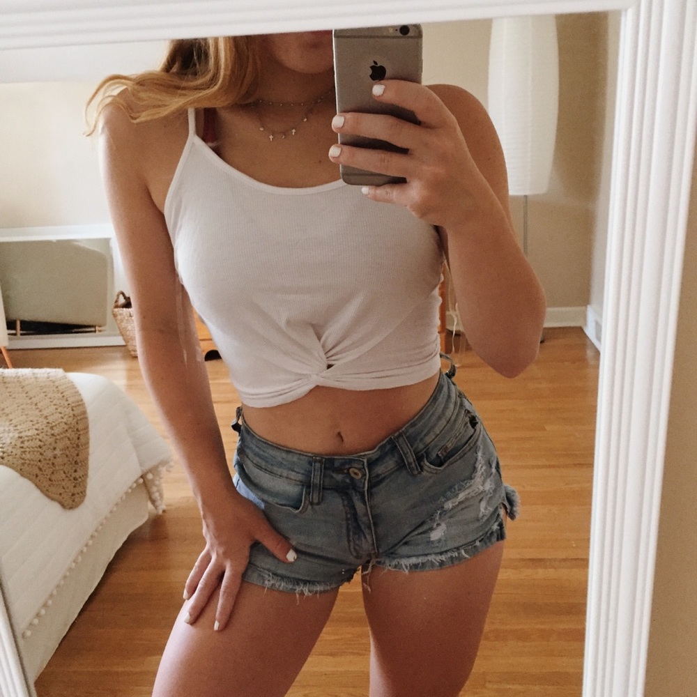 White crop top with knot